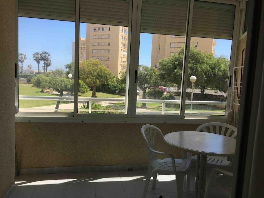 Apartamento Segunda Linea De Playa Con Piscina El Altet Dış mekan fotoğraf