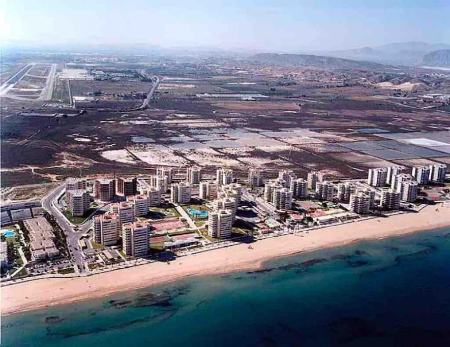 Apartamento Segunda Linea De Playa Con Piscina El Altet Dış mekan fotoğraf